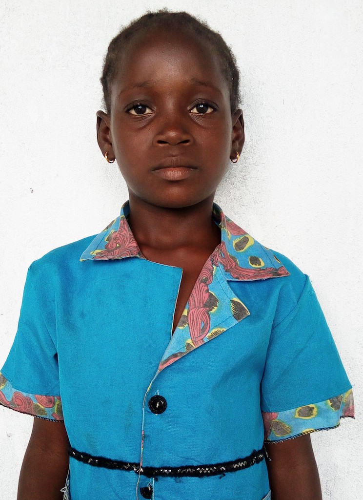 Gaduo Morris (1st Grade, 9 Years old, Female, Liberia.