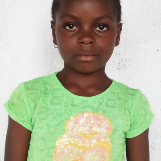 Tracy Kollie Kindergarten, 10 Years old, Female, Liberia